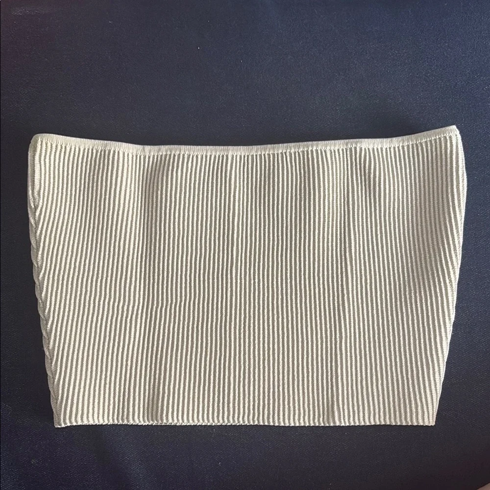 Babaton Ribbed Bandeau top - Picture 1 of 4